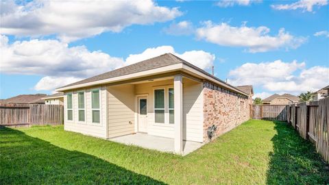 A home in Rosharon