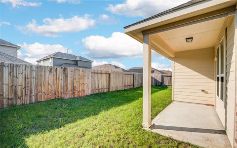 A home in Rosharon