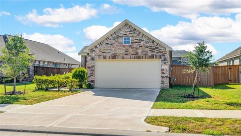 A home in Rosharon