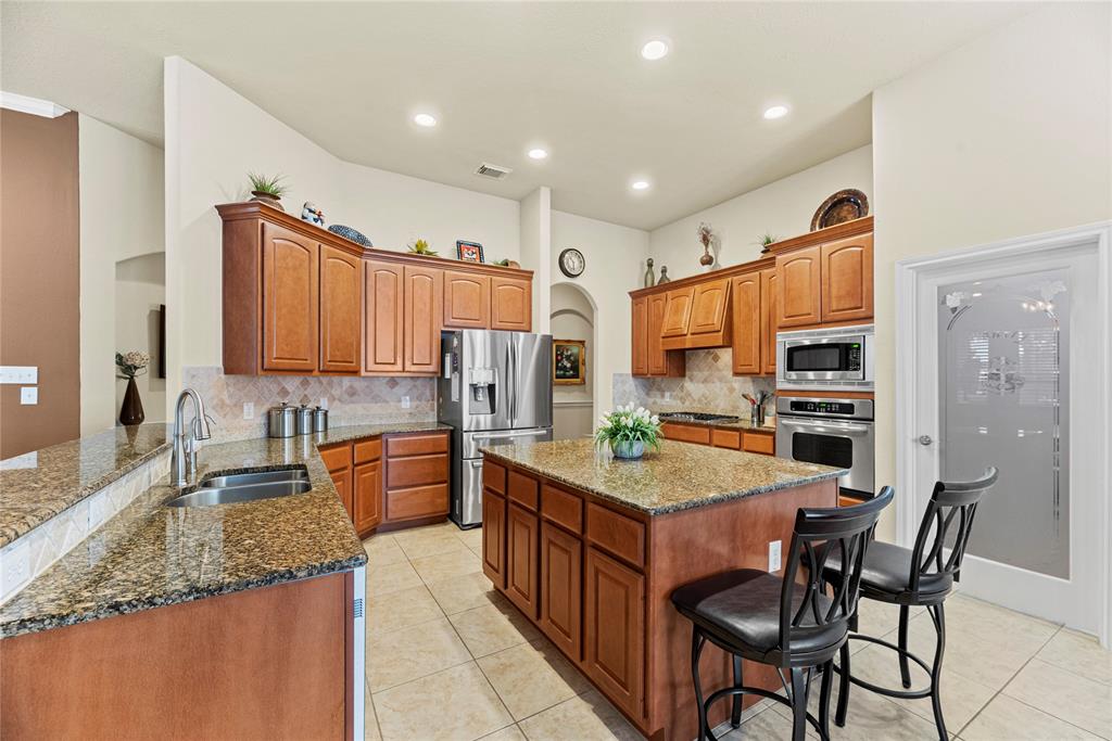 4618 Huntwood Hills Lane, Katy, Texas image 11