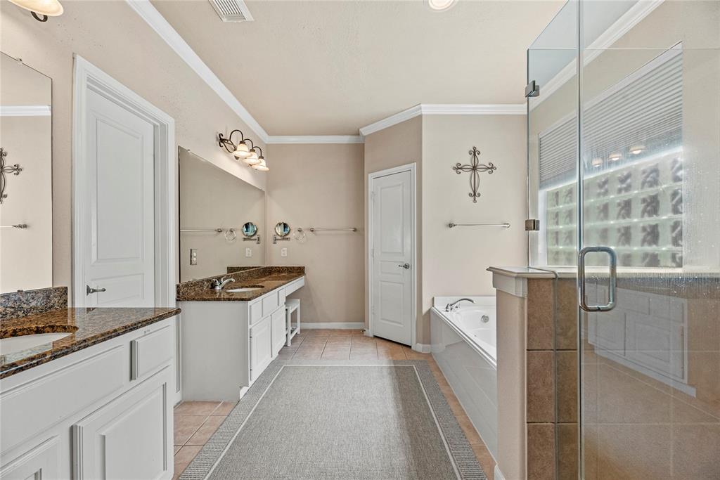 4618 Huntwood Hills Lane, Katy, Texas image 22