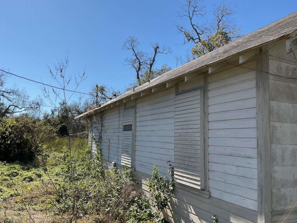 7103 Highway 36, Jones Creek, Texas image 1