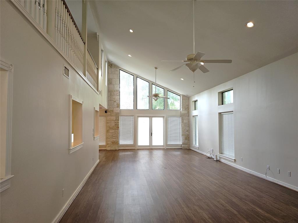 2810 Hampton Drive