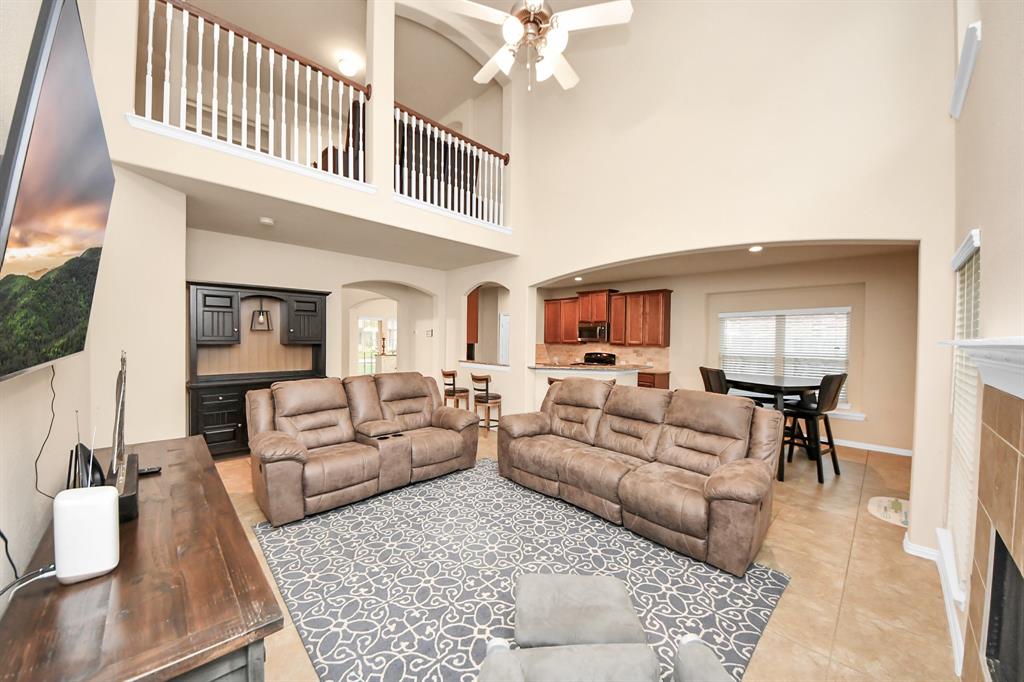 119 Brazos Drive, Baytown, Texas image 26
