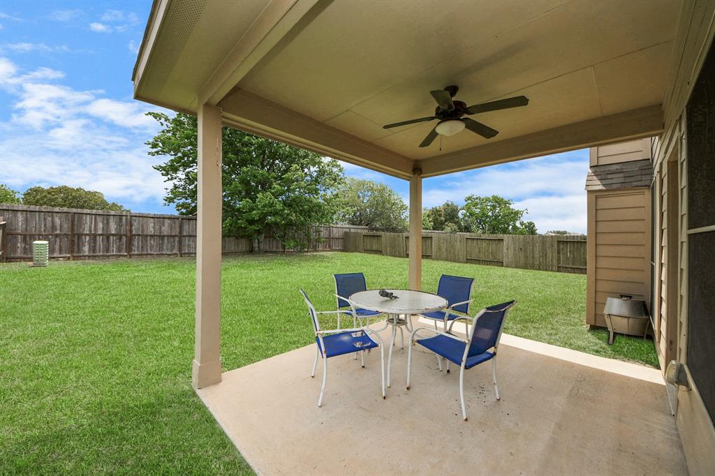 119 Brazos Drive, Baytown, Texas image 12