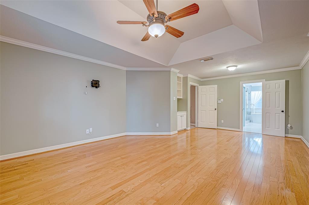 7910 Theiss Hill Drive, Spring, Texas image 18