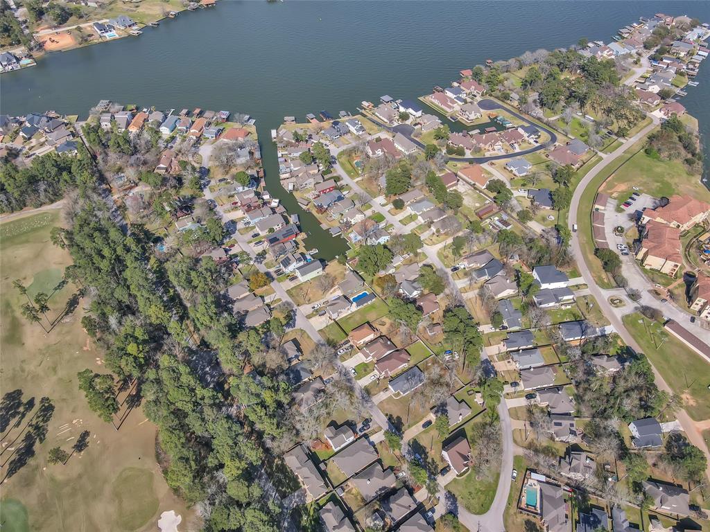 115 Clear Water Street, Montgomery, Texas image 33