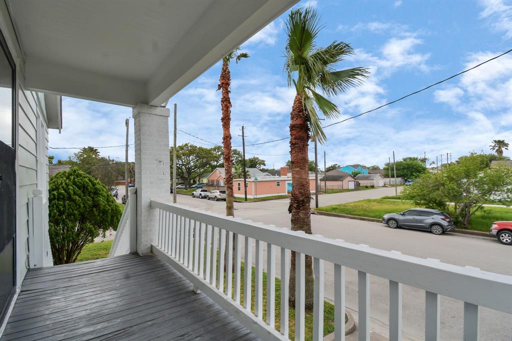 1024 47th Street, Galveston, Texas image 41