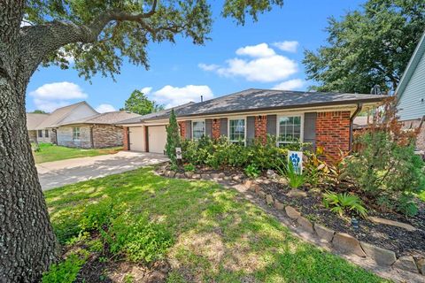 746 E Lambuth Lane Deer Park TX 77536