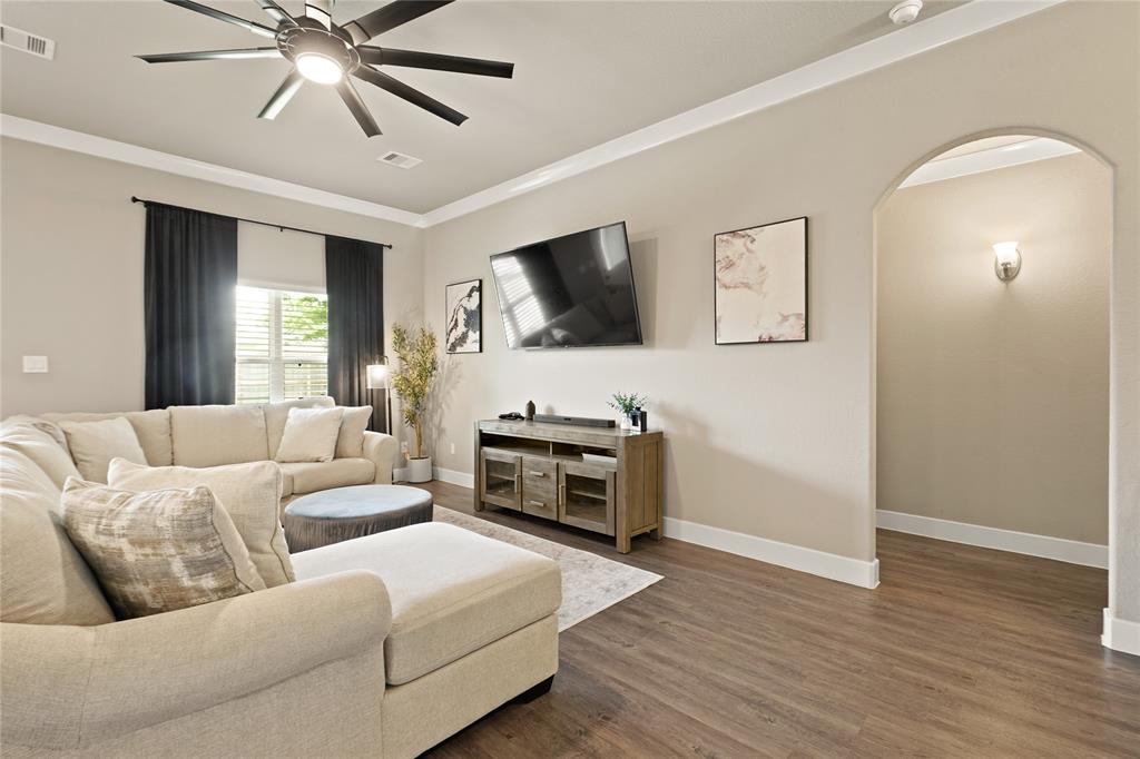 411 Flagstone Court, Dayton, Texas image 7