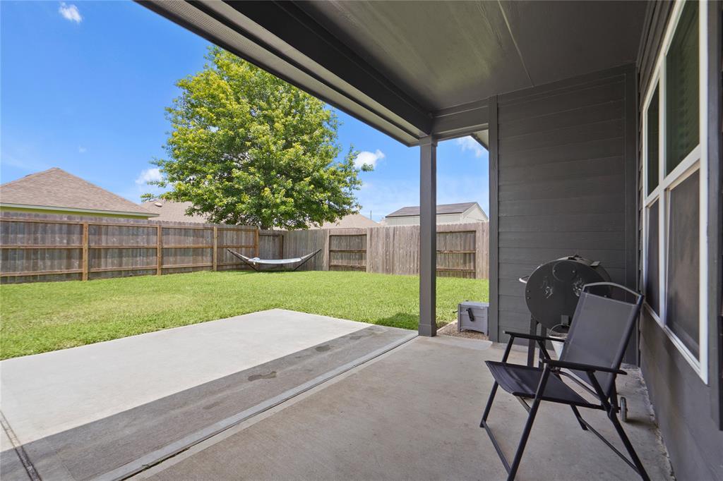 411 Flagstone Court, Dayton, Texas image 25
