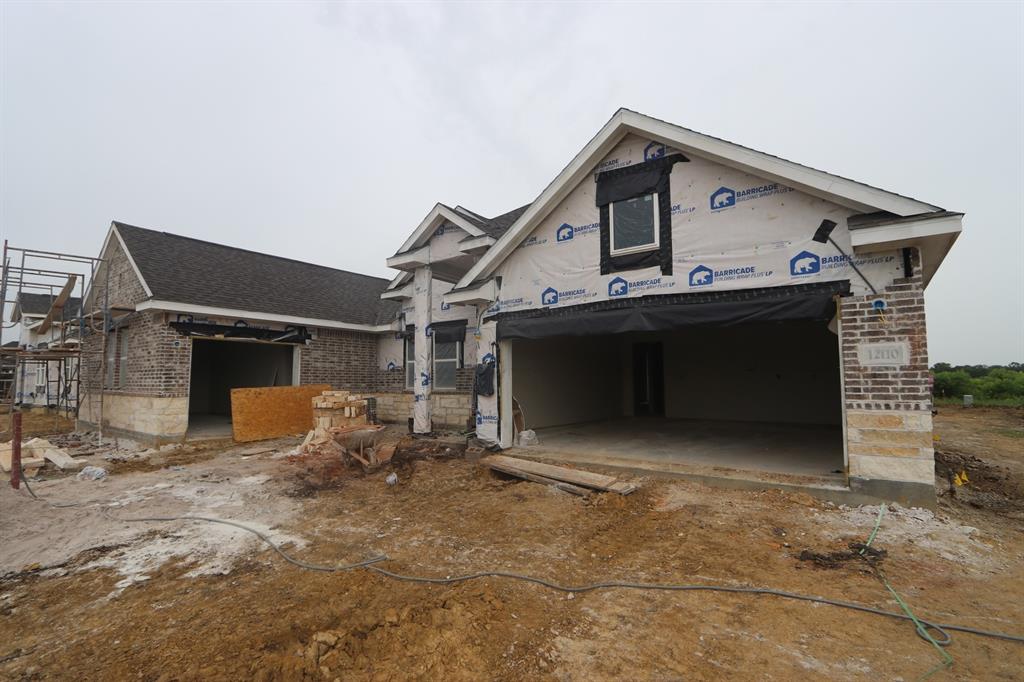 12110 Old Fashion Circle