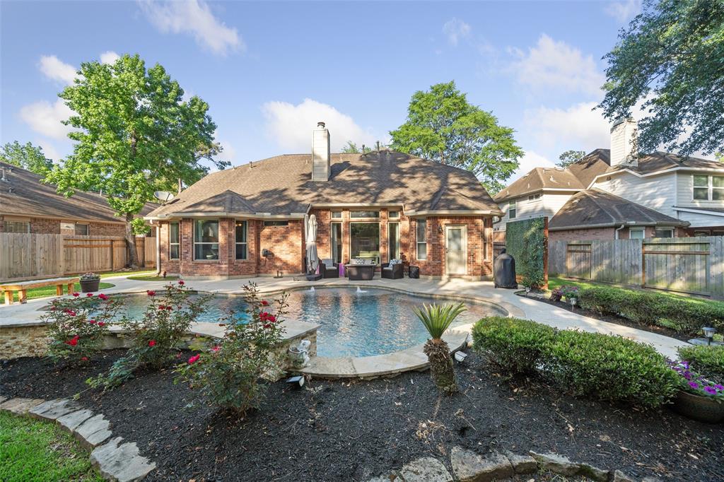 147 S Evangeline Oaks Circle, The Woodlands, Texas image 2