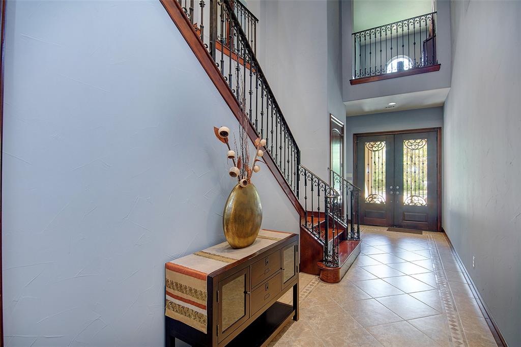 31 Cartouche Cir, The Woodlands, Texas image 10