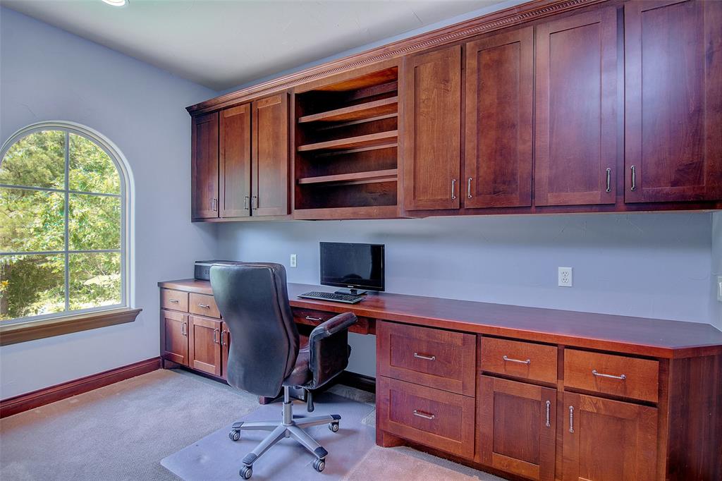 31 Cartouche Cir, The Woodlands, Texas image 35