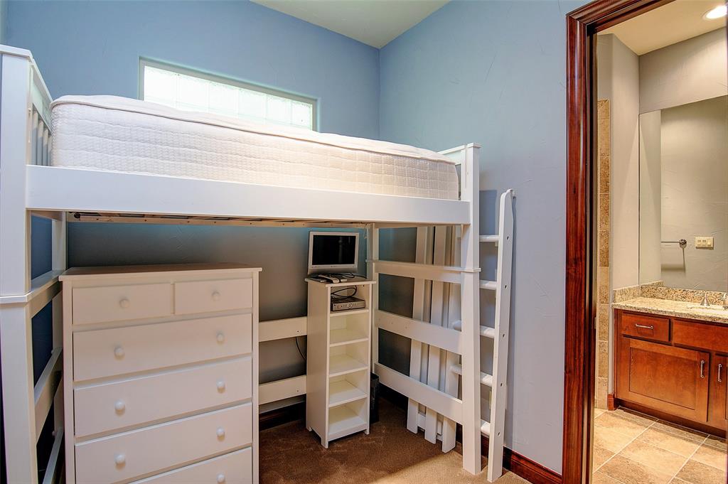 31 Cartouche Cir, The Woodlands, Texas image 19