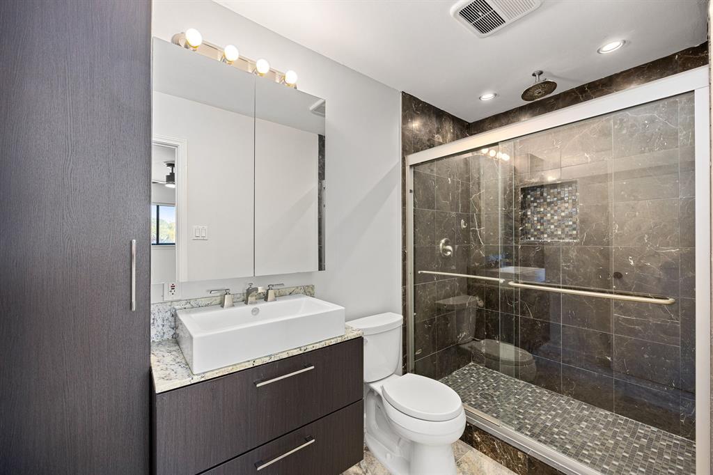 10328 Longmont Drive #47/1, Houston, Texas image 16