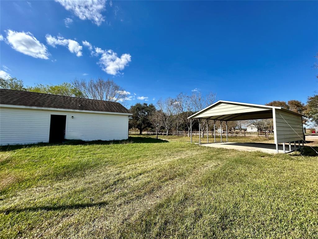 305 Winding Way, Bay City, Texas image 14