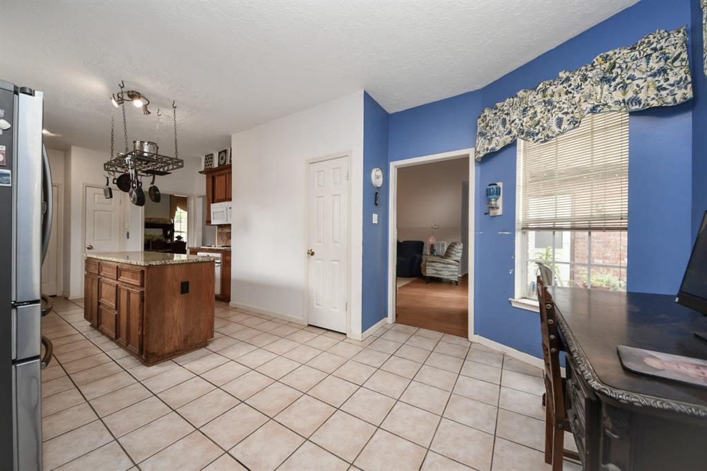 2707 Alderleaf Place, Spring, Texas image 20
