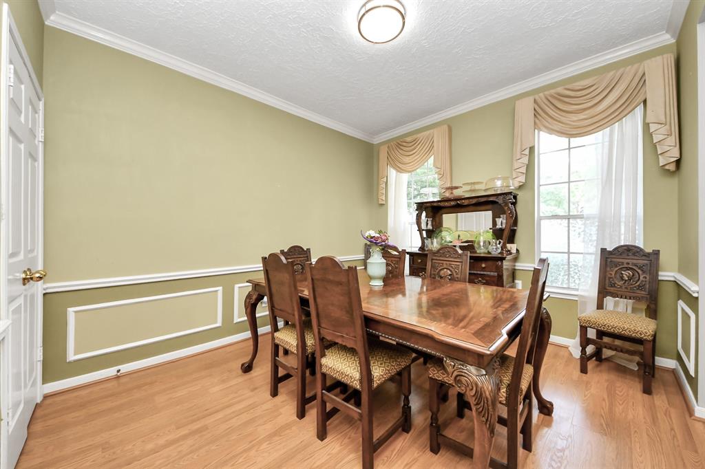 2707 Alderleaf Place, Spring, Texas image 10