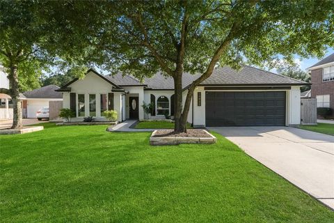 Single Family Residence in Spring TX 17923 Fernbluff Drive.jpg