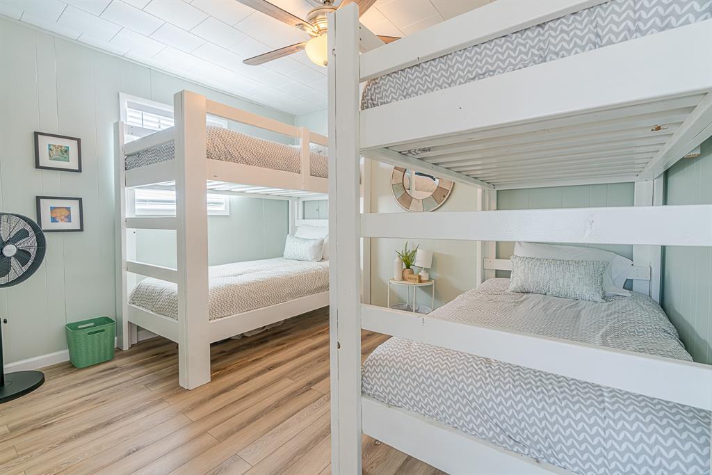 402 Seashell Drive, Surfside Beach, Texas image 28