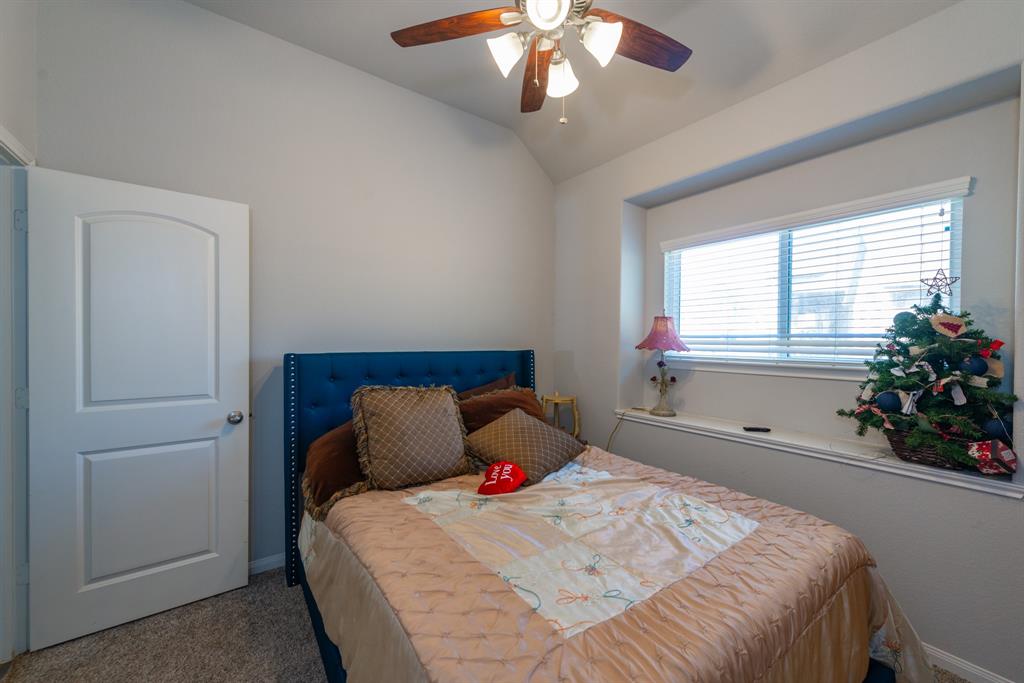 16077 Deer Pines Drive, Conroe, Texas image 23