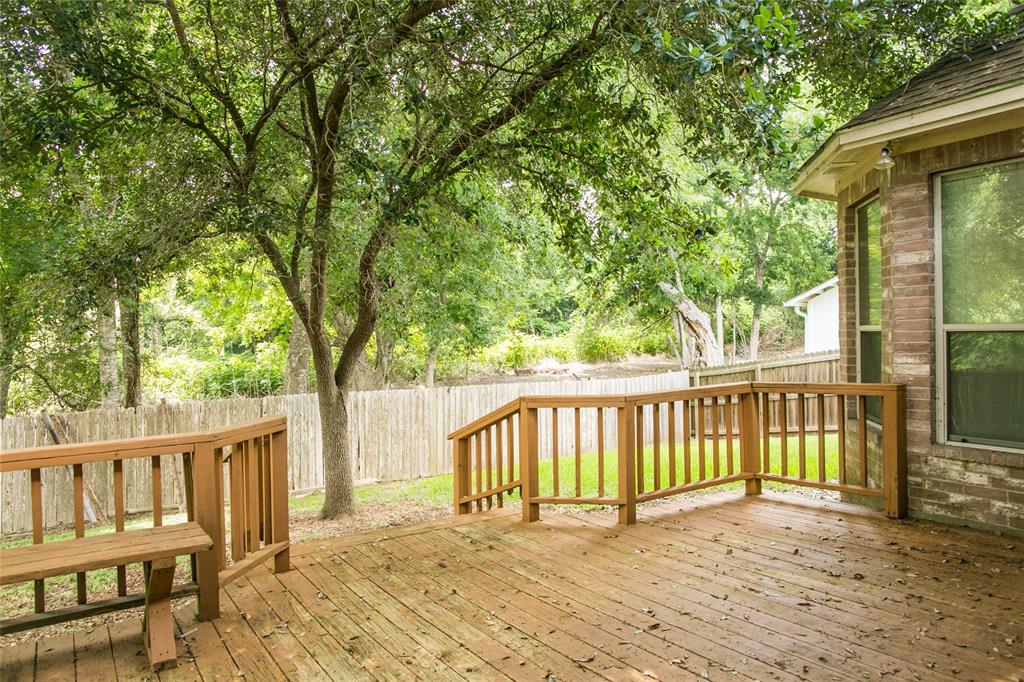 2801 Oakwood Drive, Brenham, Texas image 21