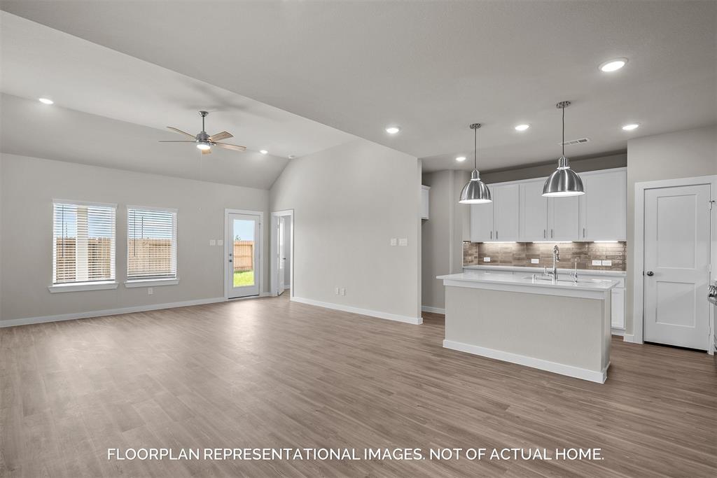 2014 Flower Meadows Drive, Rosenberg, Texas image 15