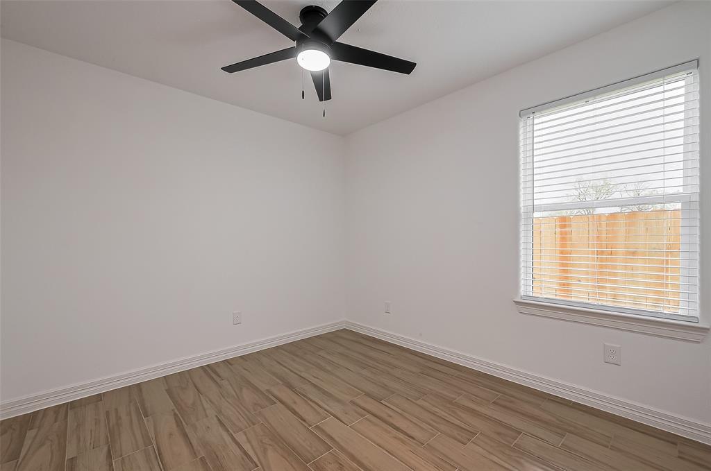 403 N 5th Street, Beasley, Texas image 25