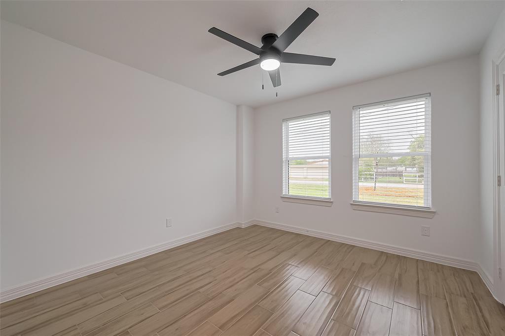403 N 5th Street, Beasley, Texas image 23