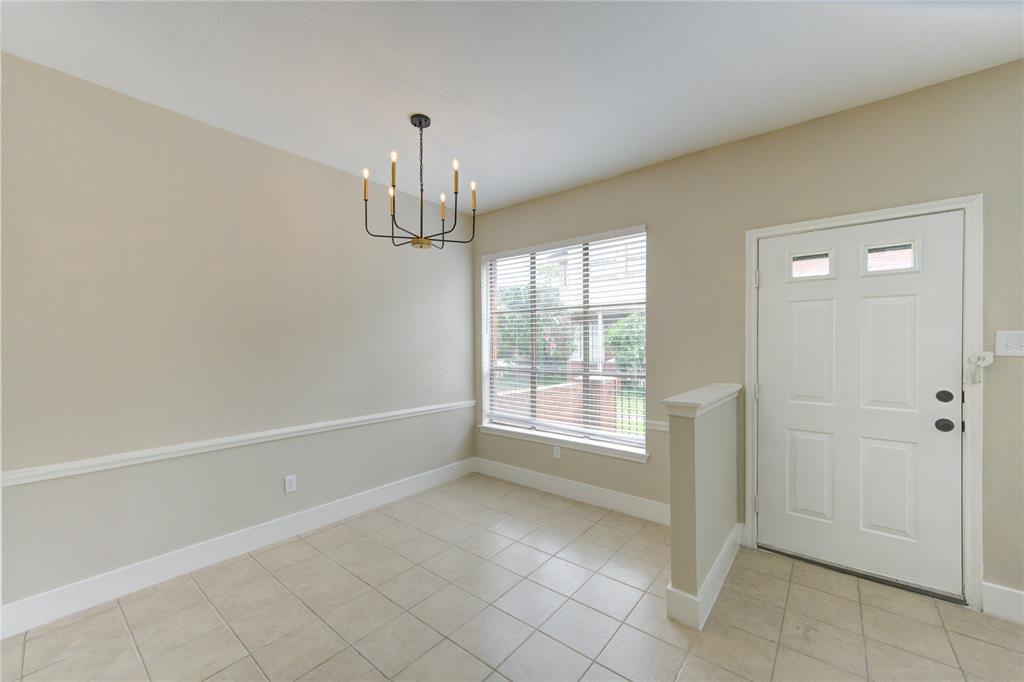 1103 Dulles Avenue 1703