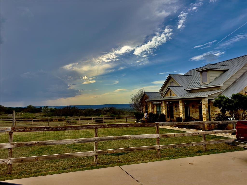 1130 Crownover Lane