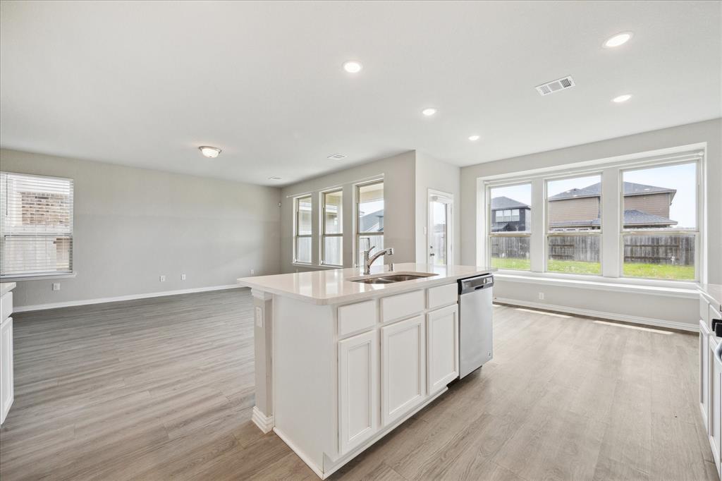 103 Wedgewood Trace Lane, La Porte, Texas image 10