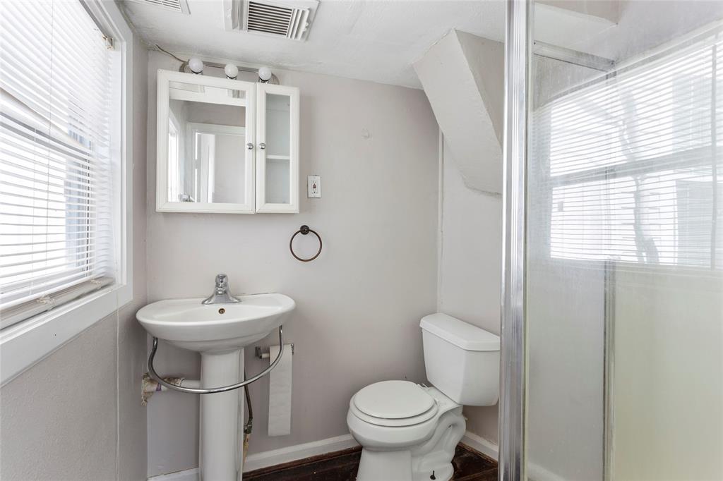 511 9th Street, Galveston, Texas image 12