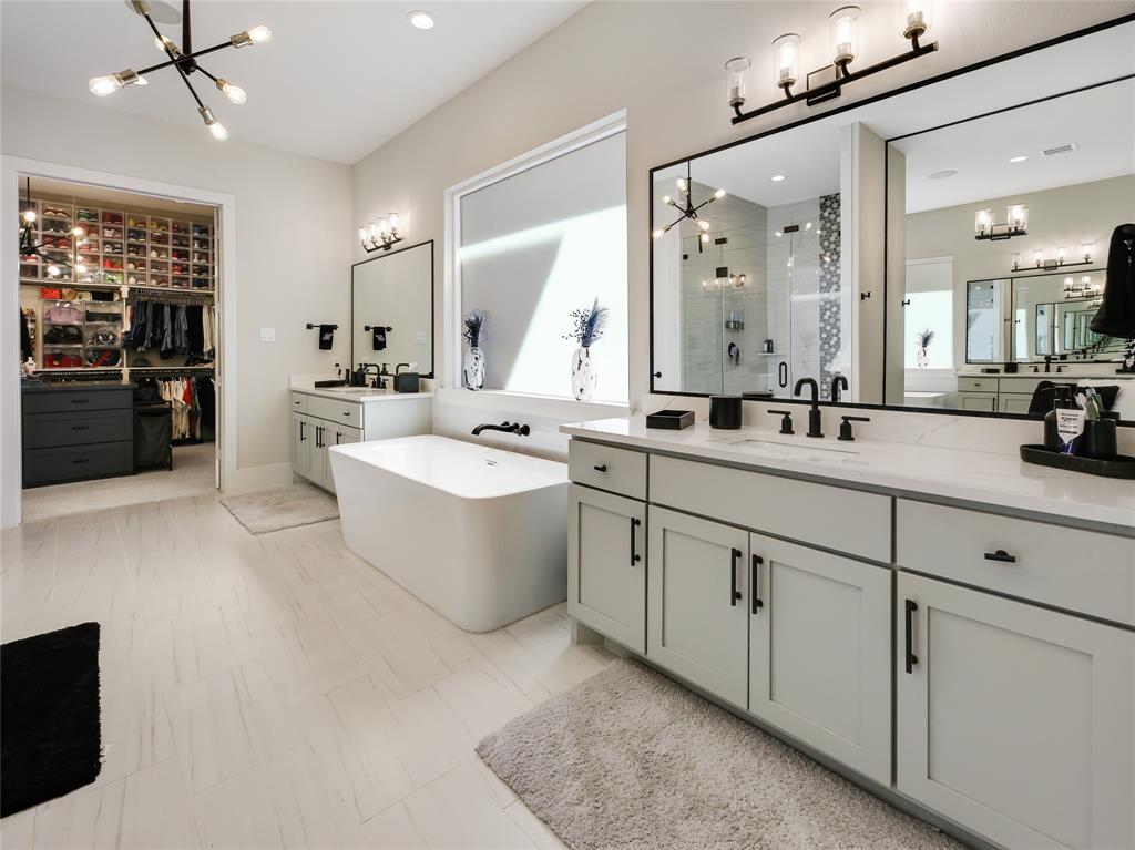 10114 Mariner Oaks Drive, Missouri City, Texas image 24