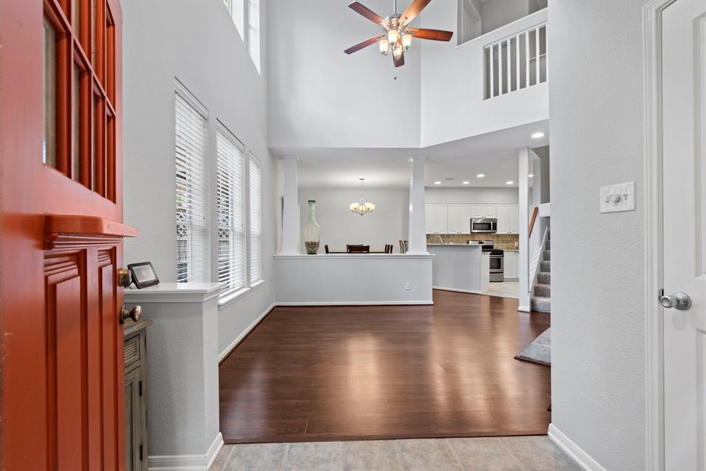55 Scarlet Woods Court
