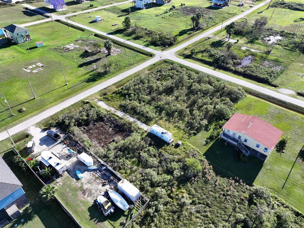 1503 Front Avenue, Port Bolivar, Texas image 9