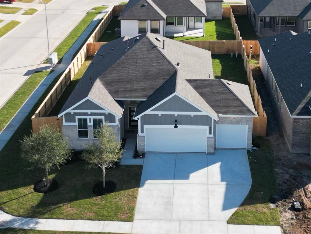 4507 Mustang Run Drive, Rosenberg, Texas image 1