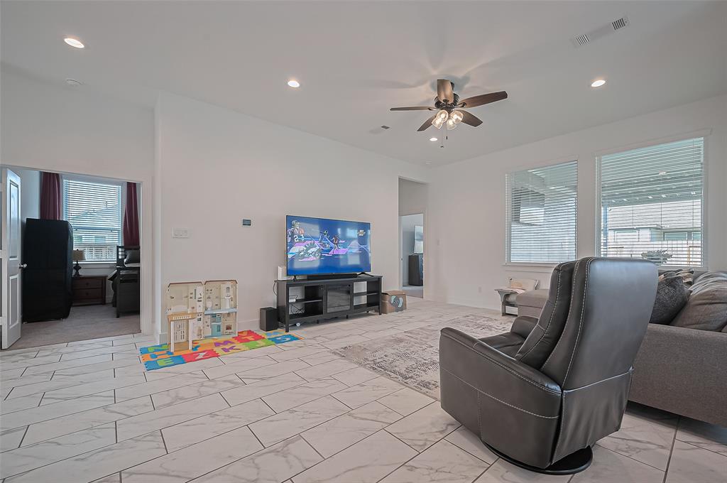 4507 Mustang Run Drive, Rosenberg, Texas image 11
