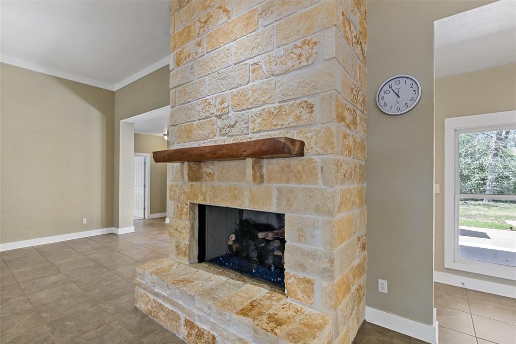 11746 Great Oaks Drive, College Station, Texas image 9