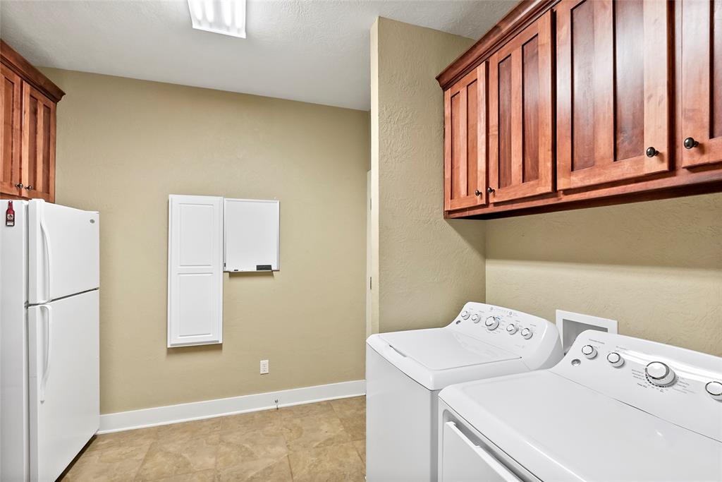 11746 Great Oaks Drive, College Station, Texas image 41