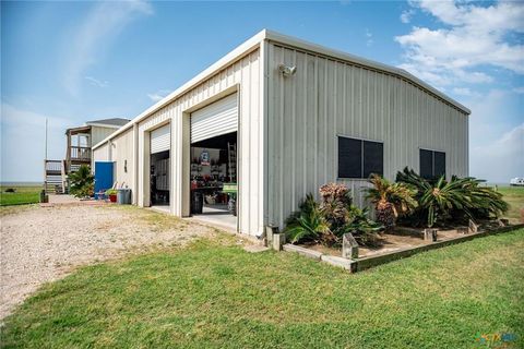 A home in Palacios