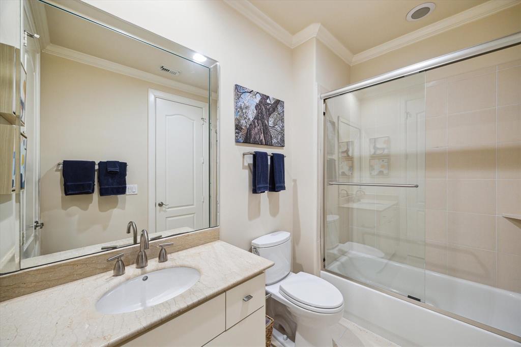 9129 Buffalo Speedway, Houston, Texas image 22