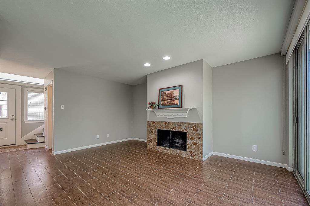 Houston, Texas 77057, United States, 2 Bedrooms Bedrooms, ,2 BathroomsBathrooms,Residential,Active,38049