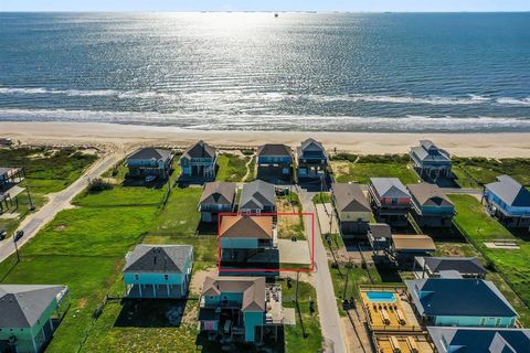 A home in Crystal Beach