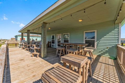 A home in Crystal Beach