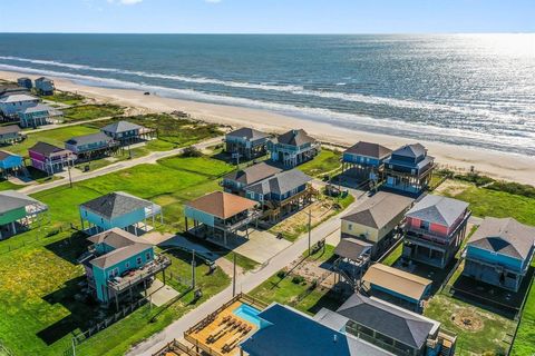 A home in Crystal Beach