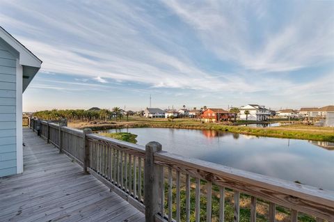 A home in Crystal Beach