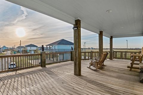 A home in Crystal Beach